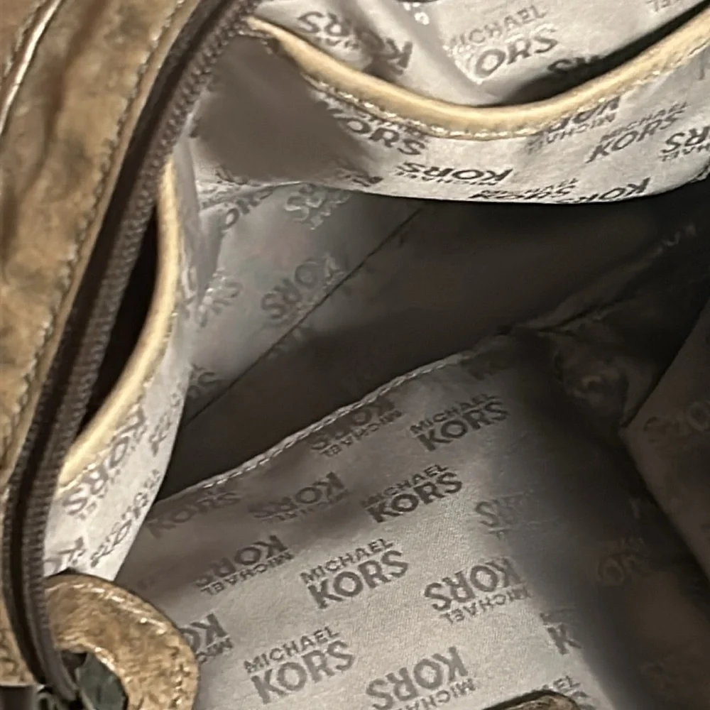 Michael Kors Luxe Metallic Antiqued Gold Supple Leather Hobo Hand Shoulder Bag